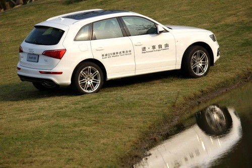 豪华SUV悍将 试进口奥迪Q5 2.0T Quattro