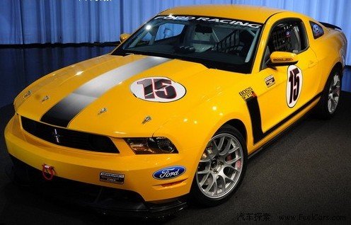 2011款福特野马Boss 302R赛车官方图发布