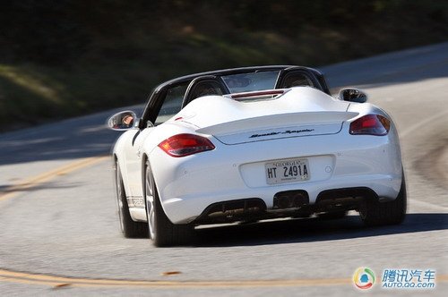 畅享海风拂面 试驾保时捷Boxster Spyder