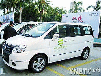 郑州日产多功能商用车NV200 6月上市