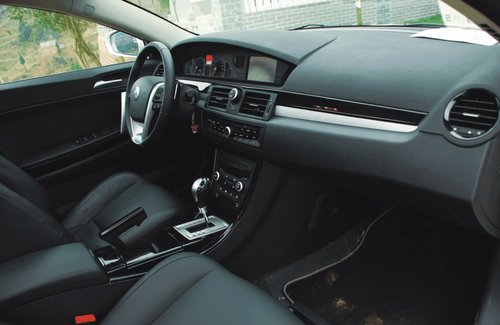 快刀手 试驾上汽名爵MG6 1.8T自动精英版