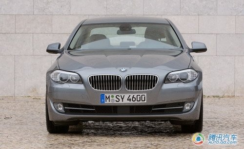 行政轿车新任标杆 海外试驾宝马新535i