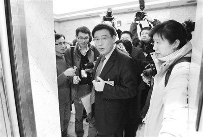 工信部苗圩:新能源私家车有望获国家补贴