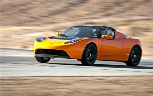 强强对话 Tesla Roadster战保时捷Boxster