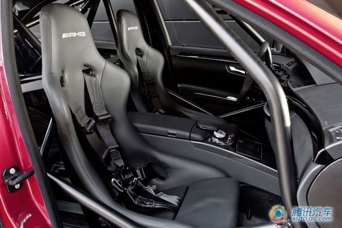 换装新一代V8动力 奔驰2011款S63 AMG预览