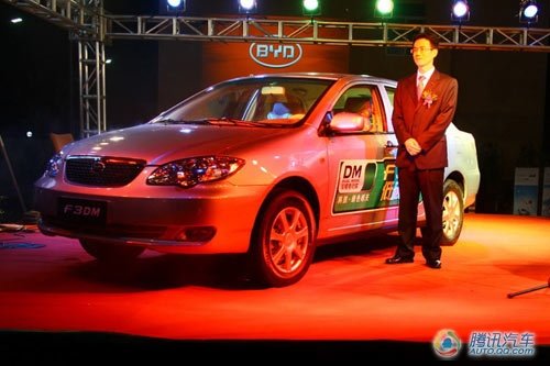 比亚迪F3DM低碳版正式上市 售价16.98万