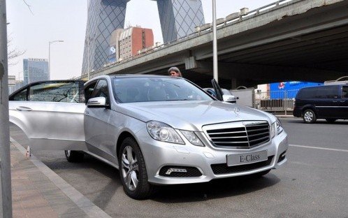 奔驰新长轴距E级轿车 北京车展全球首发