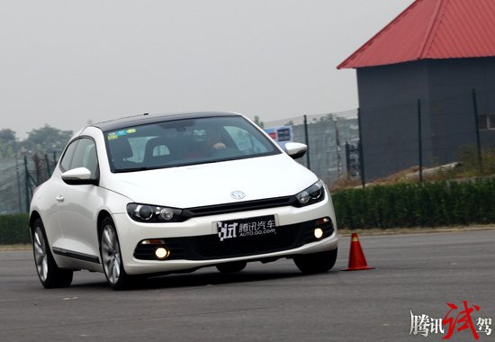 绝对科班出身 腾讯试驾大众尚酷1.4TSI
