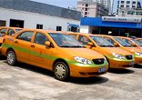 Un millar de quejas de la parte de atrás de coches de éxito de sólo el 2