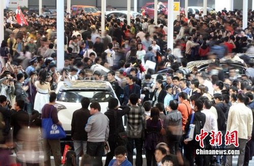 上海车展圆满“收官” 70万人观展超预期