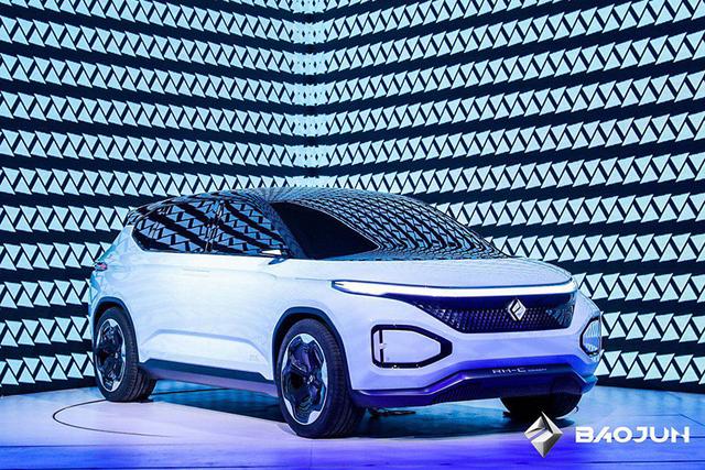 新宝骏概念车RM-C首发 定位动感休旅跨界车