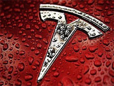 今年特斯拉生产了多少辆Model 3？