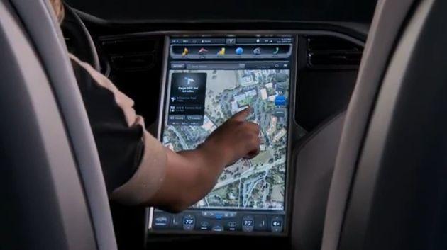Tesla固件升级：iPhone可启动、驾驶车辆