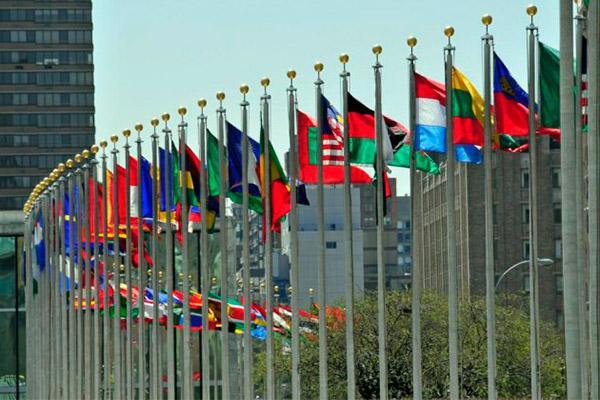 联合国起草安全标准 自动驾驶汽车加速驶来