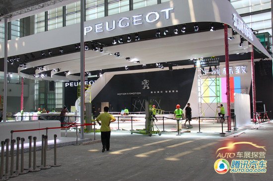 马自达车模9号 深港澳车展实拍图片