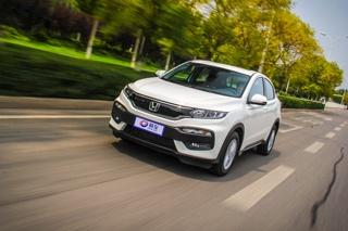 火力全开 看吉利博越如何争做同级新标杆