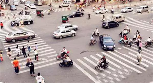 车主们千万注意了 11个冤枉的违章你还不了解吗