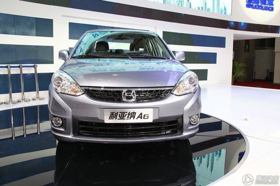 昌河铃木利亚纳A6车型上海车展发布