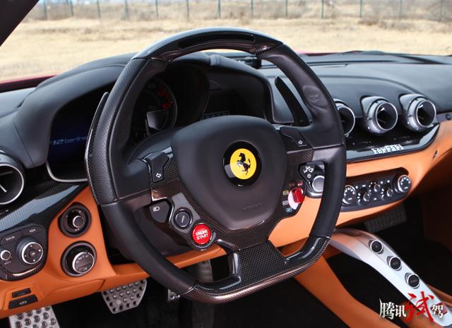 F12berlinetta_法拉利_评测中心