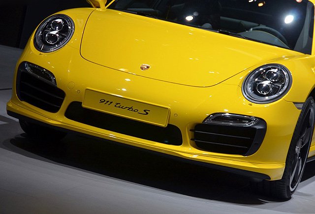 [新车解析]全新保时捷911 Turbo S车展上市