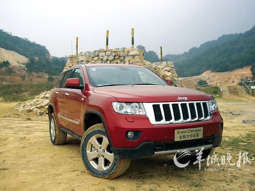 ȥԽҰ ԼJeepŵ3.6L