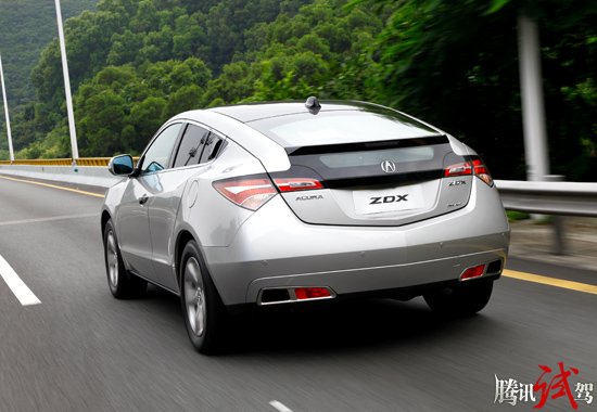 腾讯试驾讴歌ZDX 豪华品味有所不同
