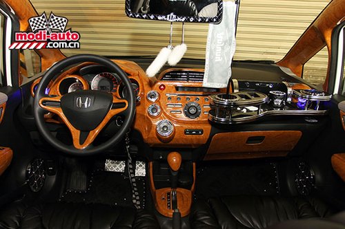 白绅士 Anjuny Honda Fit(GE)