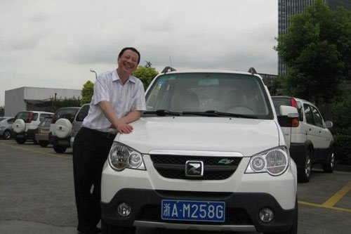 众泰汽车开纯电动汽车先河首台杭州出售