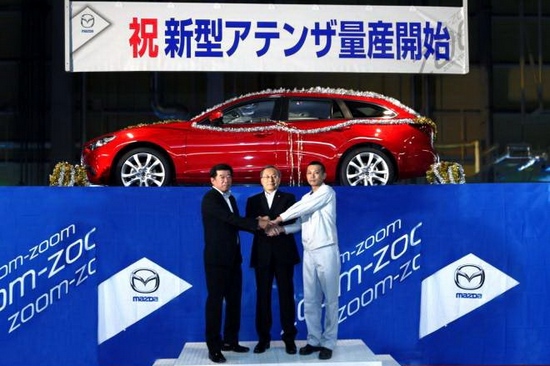 日前，马自达宣布，新一代马自达6在日本山口县工厂正式下线