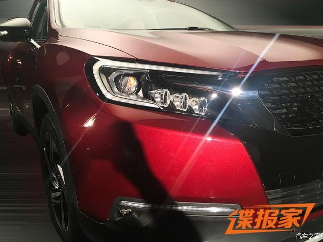 极具特性之前脸 新款DS 6实车谍照曝光