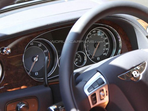 2012宾利欧陆GTC改款谍照 前脸变化明显