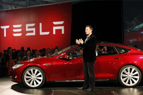 为稳住资本市场 特斯拉在假装奔跑