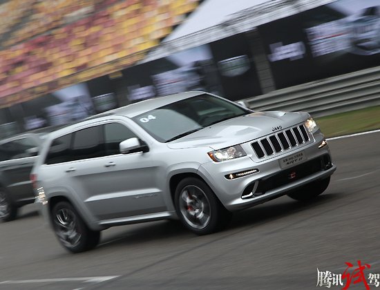 jeep 大切诺基 srt8