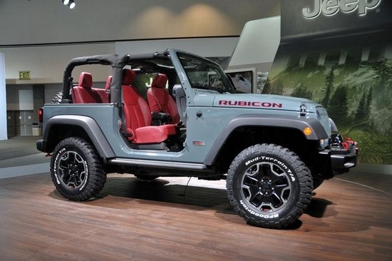 2012年,jeep推出了牧马人罗宾汉车型,无与伦比的越野性和经典的外观