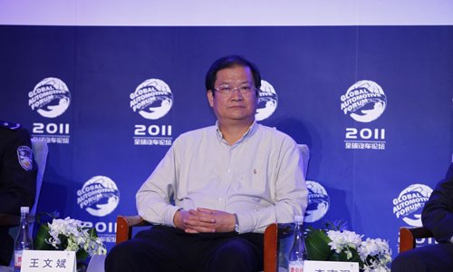 王文斌:成都六大措施整治机动车排气污染