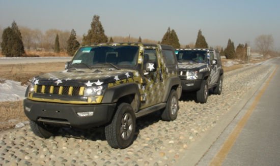 即将上市 北京汽车B40路试谍照曝光