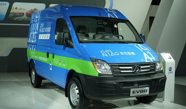 纯电驱动 上汽大通EV80厢式运输车表态