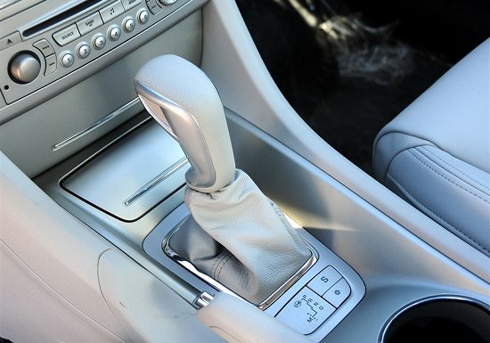3款20万元级中级车推荐“2.0L+6AT”是亮点