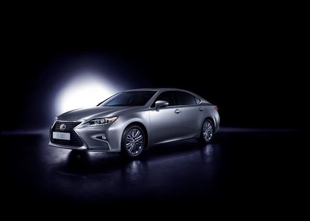 LEXUS׿˹ES200 30򼶸߼ֵ֮ѡ