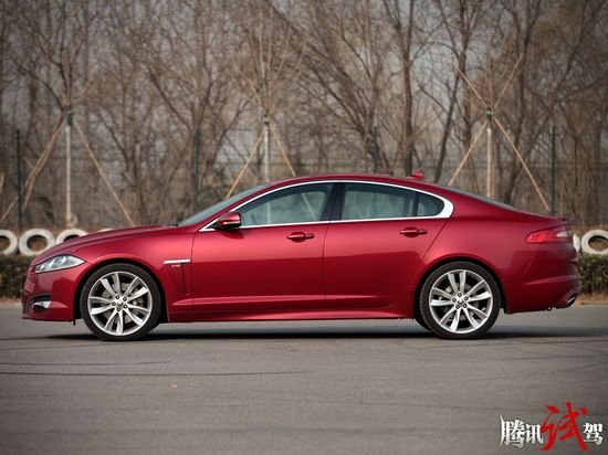 腾讯试驾2013款捷豹XF 品味英伦奢华
