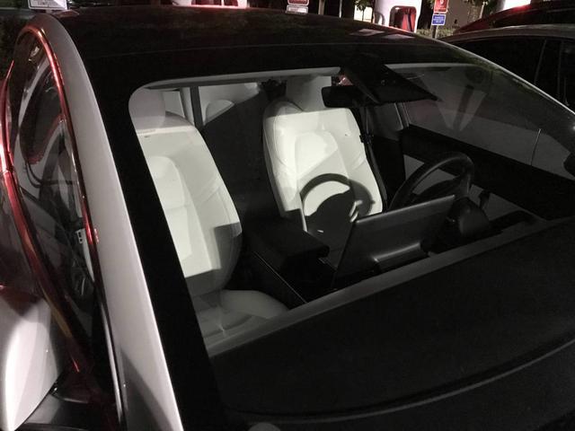 特斯拉更新Model 3交付时间表 其他电动车或将受益