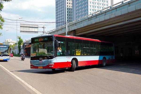 北京公共汽车多少钱一辆?你知道吗