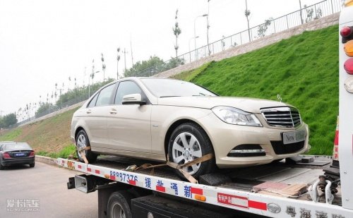 7月上市 新改款北京奔驰C 180实车曝光