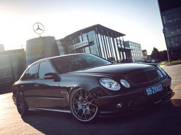 深藏不漏 称霸武林 奔驰E55经典改装鉴赏_汽车