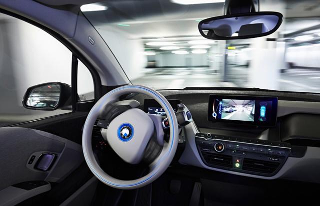 宝马将推新自动泊车系统可远程控制