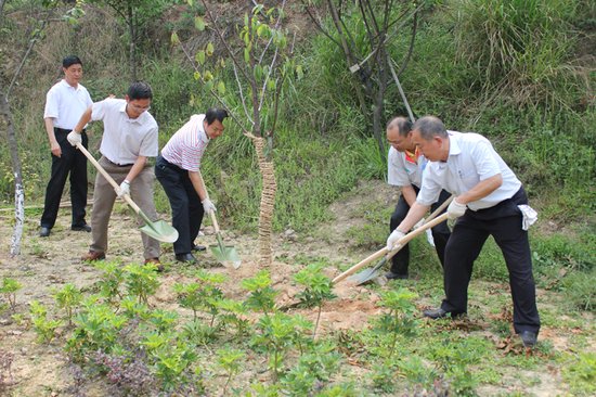 广汽丰田第五届“饮水思源”植树造林活动