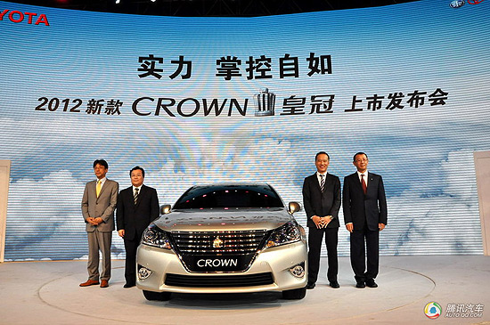 甲乙两地相距360千米_甲乙两人均以60km(2)