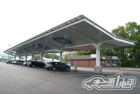 美国太阳能停车场于普莱恩维尔市启用
