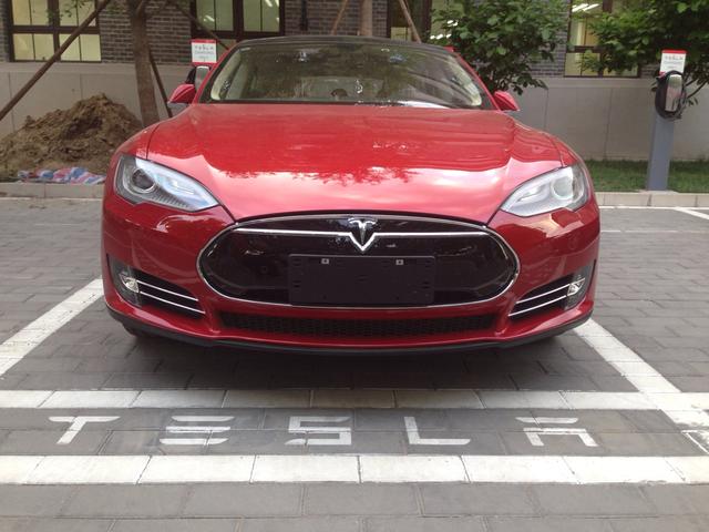 �й���ҵע��"Tesla"�̱� ��˹��Ҫ������֧��