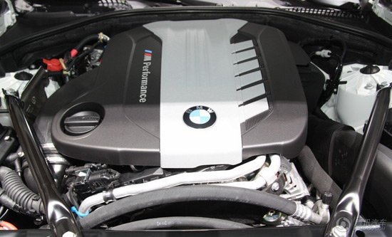 宝马M550d柴油版日内瓦发布 搭三涡轮引擎